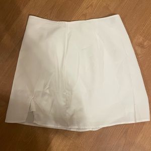 Women’s Mini Skirt with Slit
